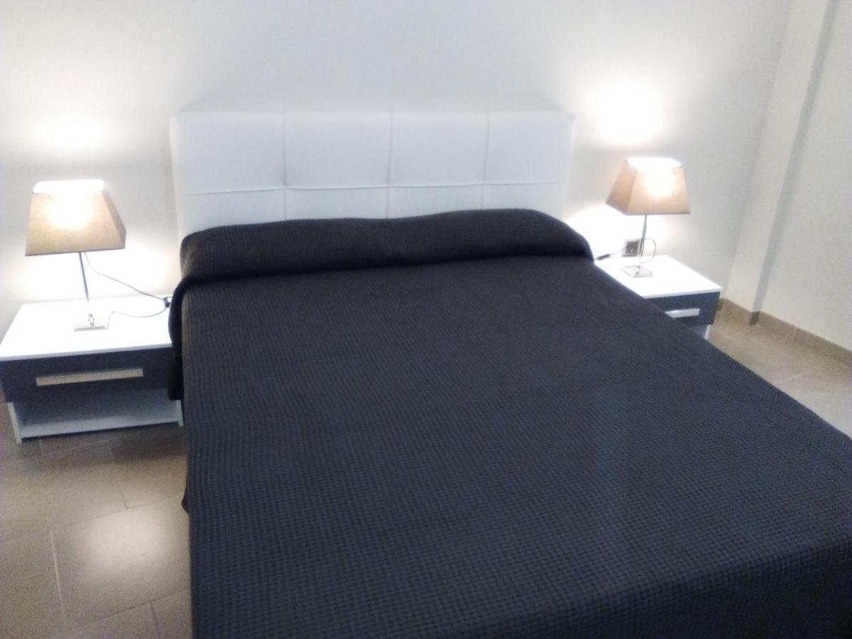 Apartaments Lamoga- Spai 토르뎀바라 외부 사진