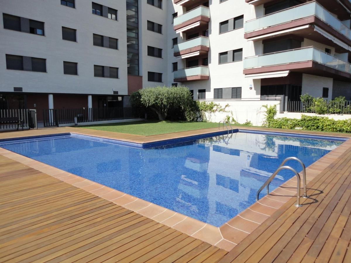 Apartaments Lamoga- Spai 토르뎀바라 외부 사진